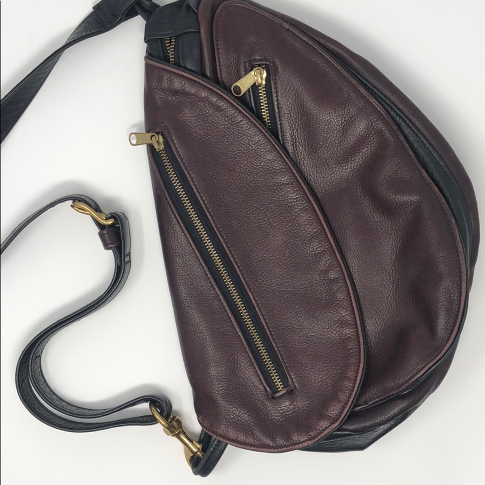 🏷 genuine leather slingback two toned backpack